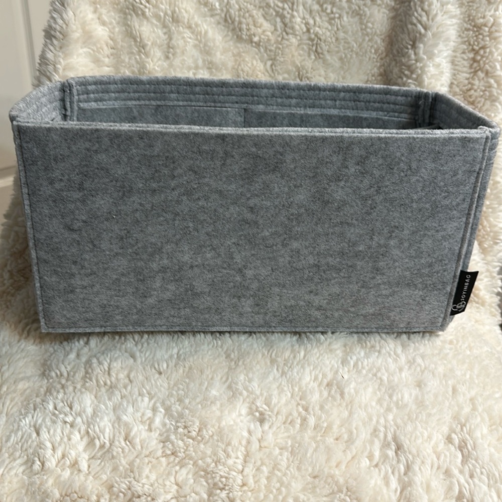 Gray Felt Purse Organizer